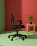 ⁦سمارت كرسي مكتب طبي مودرن شبك وسط فريم اسود⁩ - الصورة ⁦4⁩