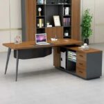 ⁦مكتب مدير خشب فى معدن كود GLD 0066⁩ - الصورة ⁦2⁩