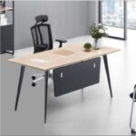 مكتب كمبيوتر خشب فى معدن كود GLD 0065